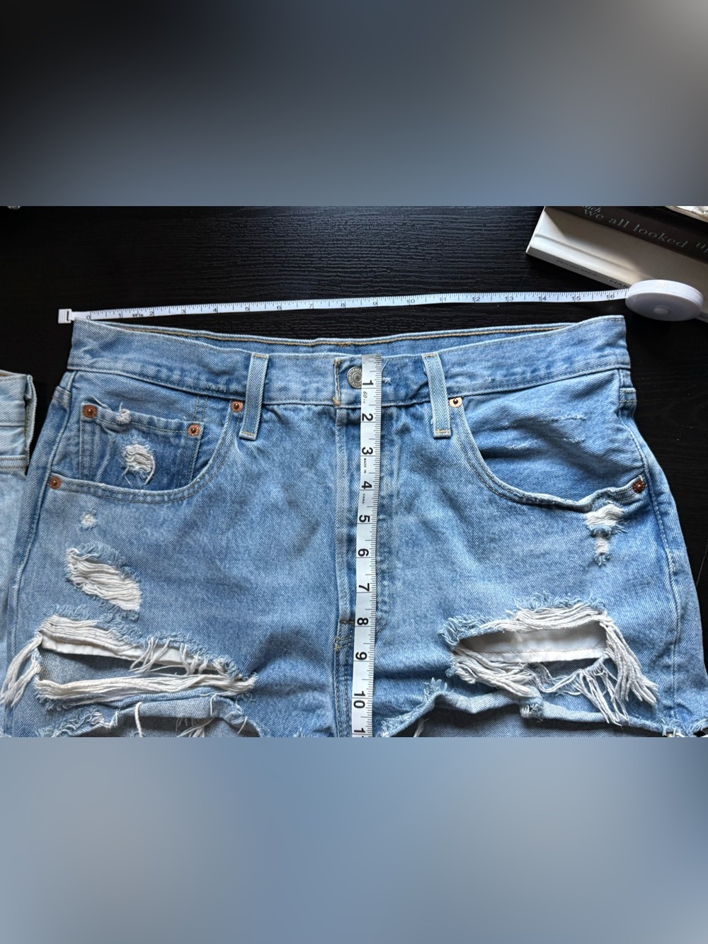 Levi’s 501 Distressed Cutoff Denim Shorts Light Wash Size 31 - Picture 8 of 8
